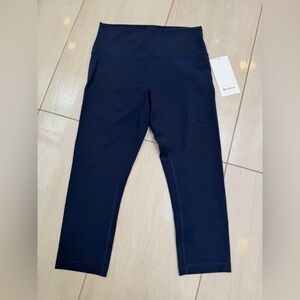 NWT Lululemon Wunder Train High Rise Crop 21” Leggings in size 10 in True Navy